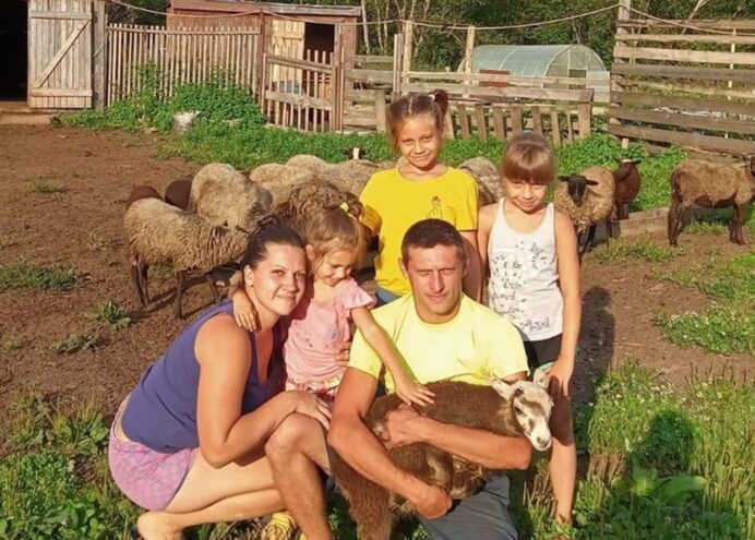 22 семьи Тверской области стали финалистами регионального этапа конкурса «Лучшее семейное подворье»