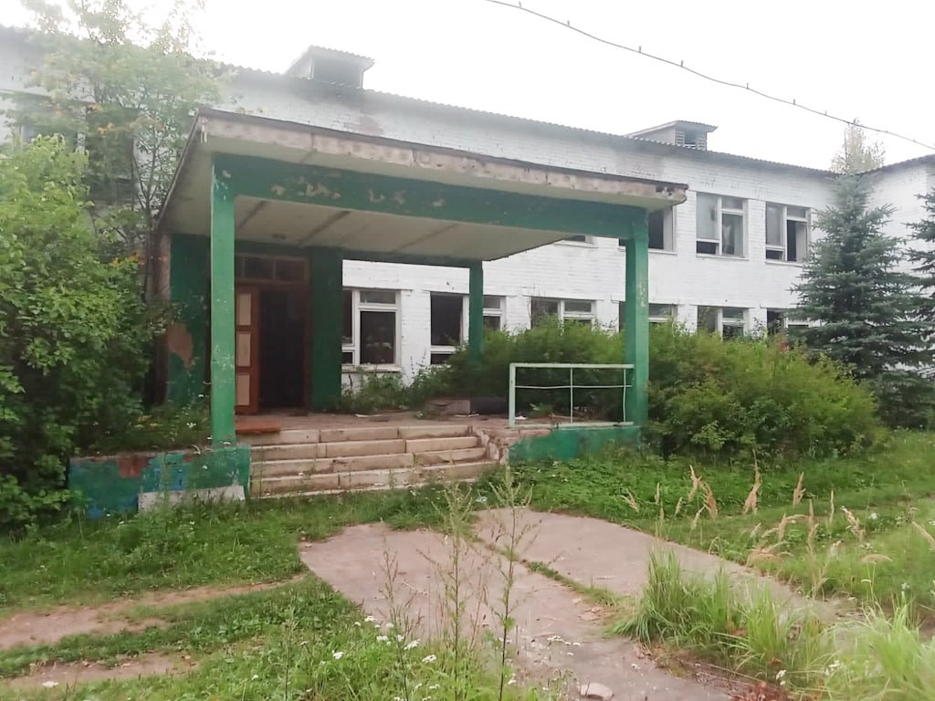 В Тверской области в заброшенной школе ребенок серьезно травмировался В Тверской области в заброшенной школе ребенок серьезно травмировался
