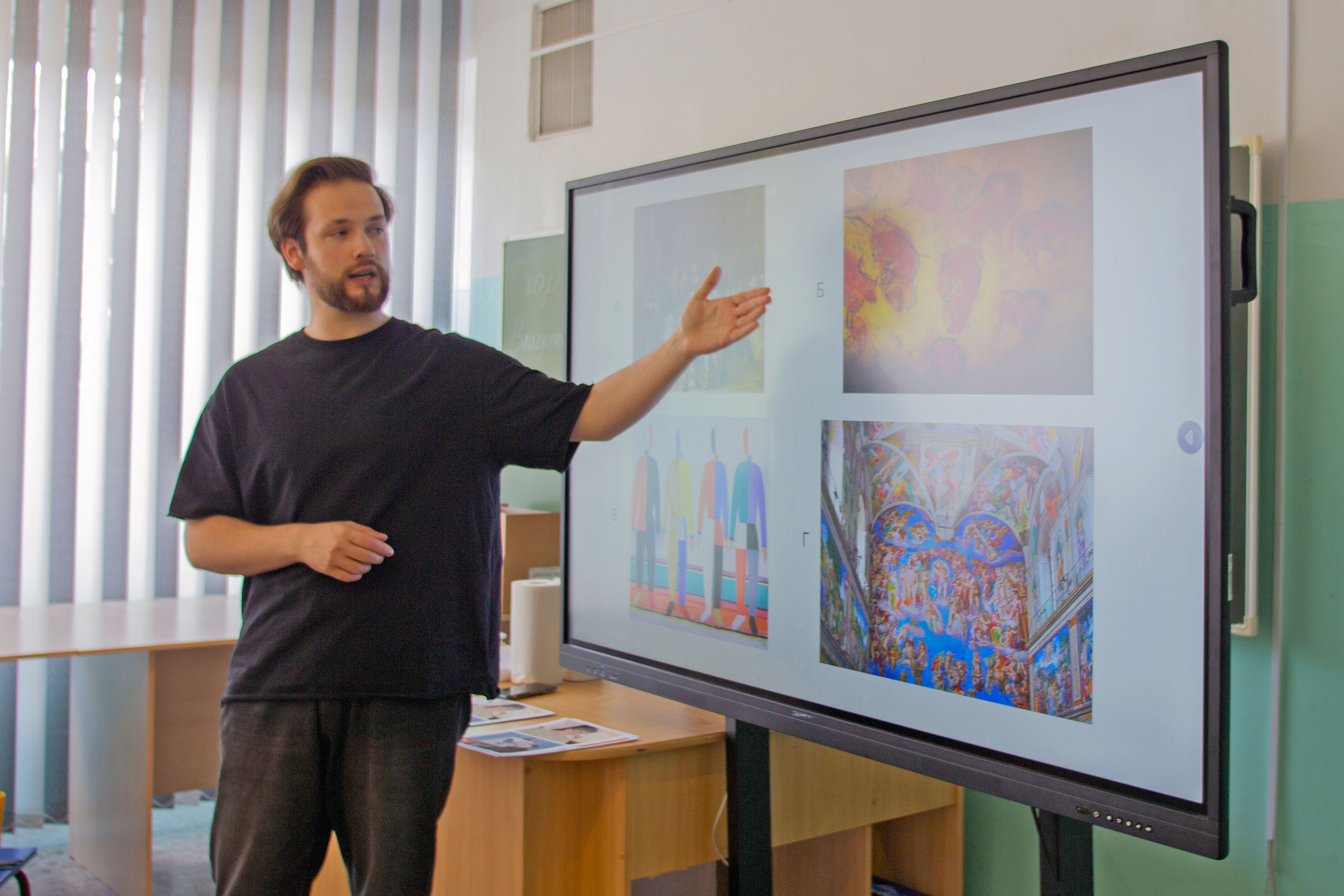 В Удомле начала работу первая художественная академия атомных городов Зураба Церетели