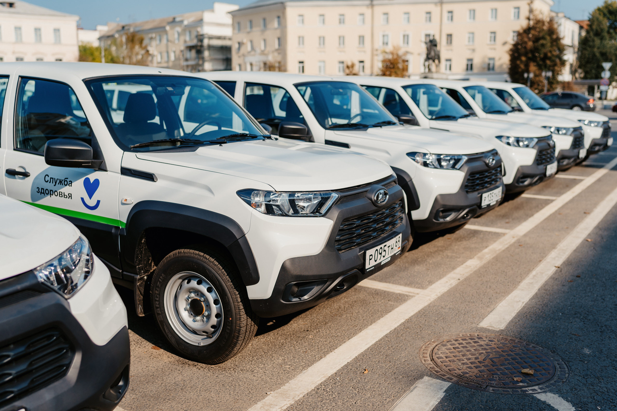 ЦРБ города Бологое получила три новых автомобиля ЦРБ города Бологое получила три новых автомобиля