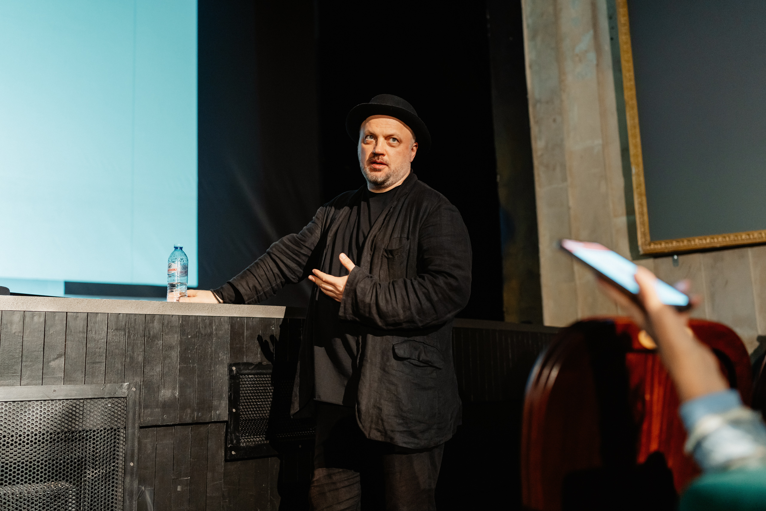 Памятник Ильвовскому, ремонт и творческие встречи: Директор Тверского театра кукол поделился планами на предстоящий год