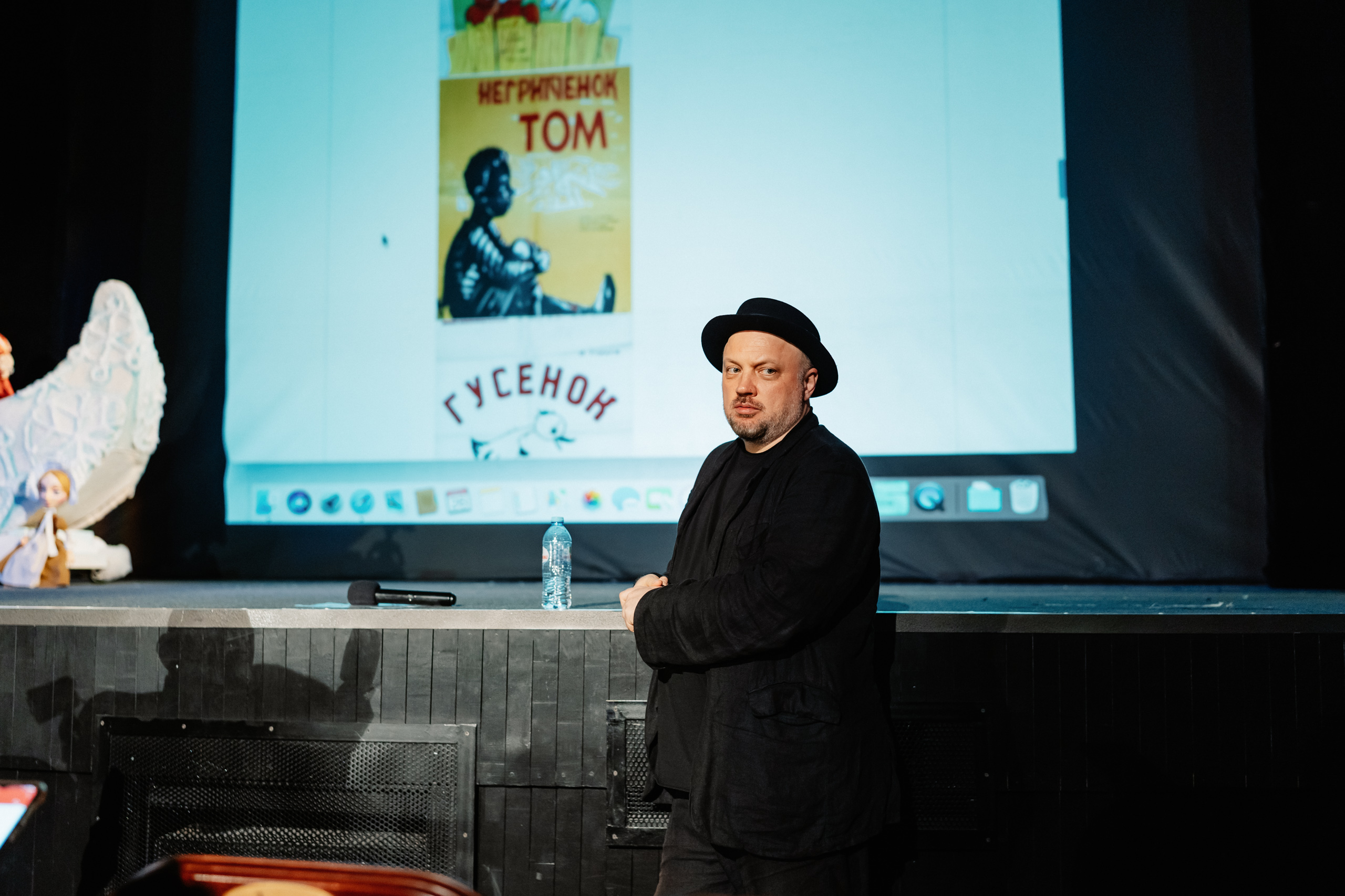 Памятник Ильвовскому, ремонт и творческие встречи: Директор Тверского театра кукол поделился планами на предстоящий год