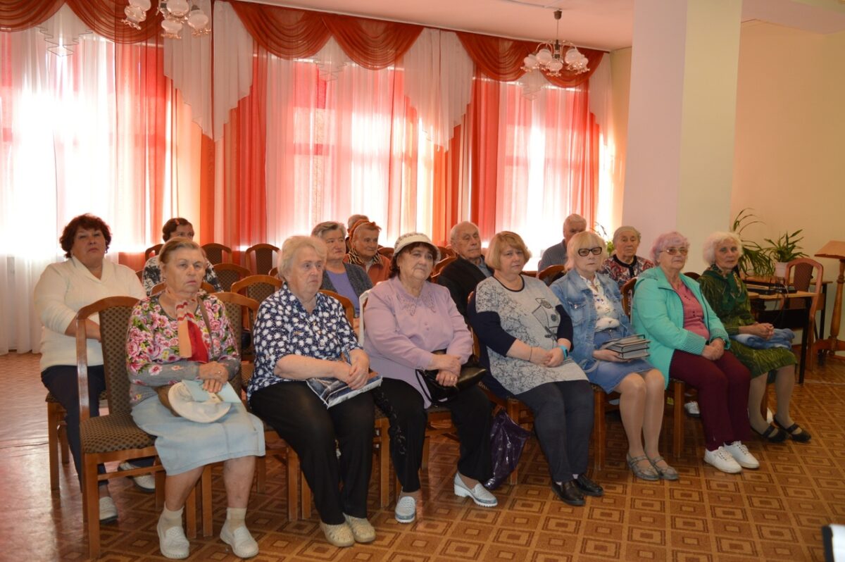 О Гении вкуса и Русском Леонардо рассказали в Торопецкой библиотеке