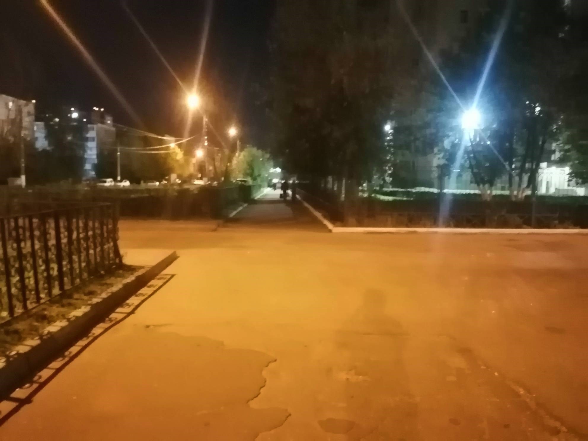 В Твери самокатчик сбил 2-летнего ребенка В Твери самокатчик сбил 2-летнего ребенка