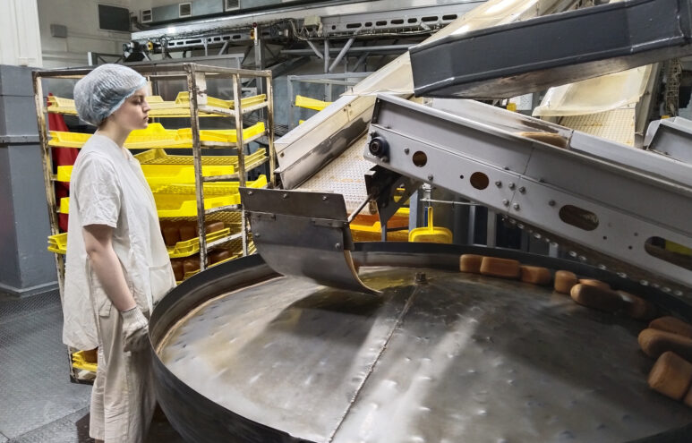 В Тверской области работодатели получат компенсации за трудоустройство подростков