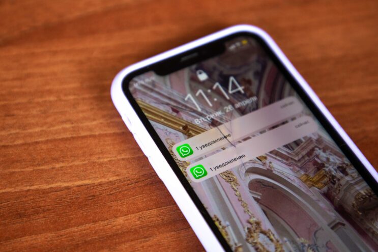 Жительница Тверской области лишилась 580 тысяч рублей после установки на телефон одного приложения