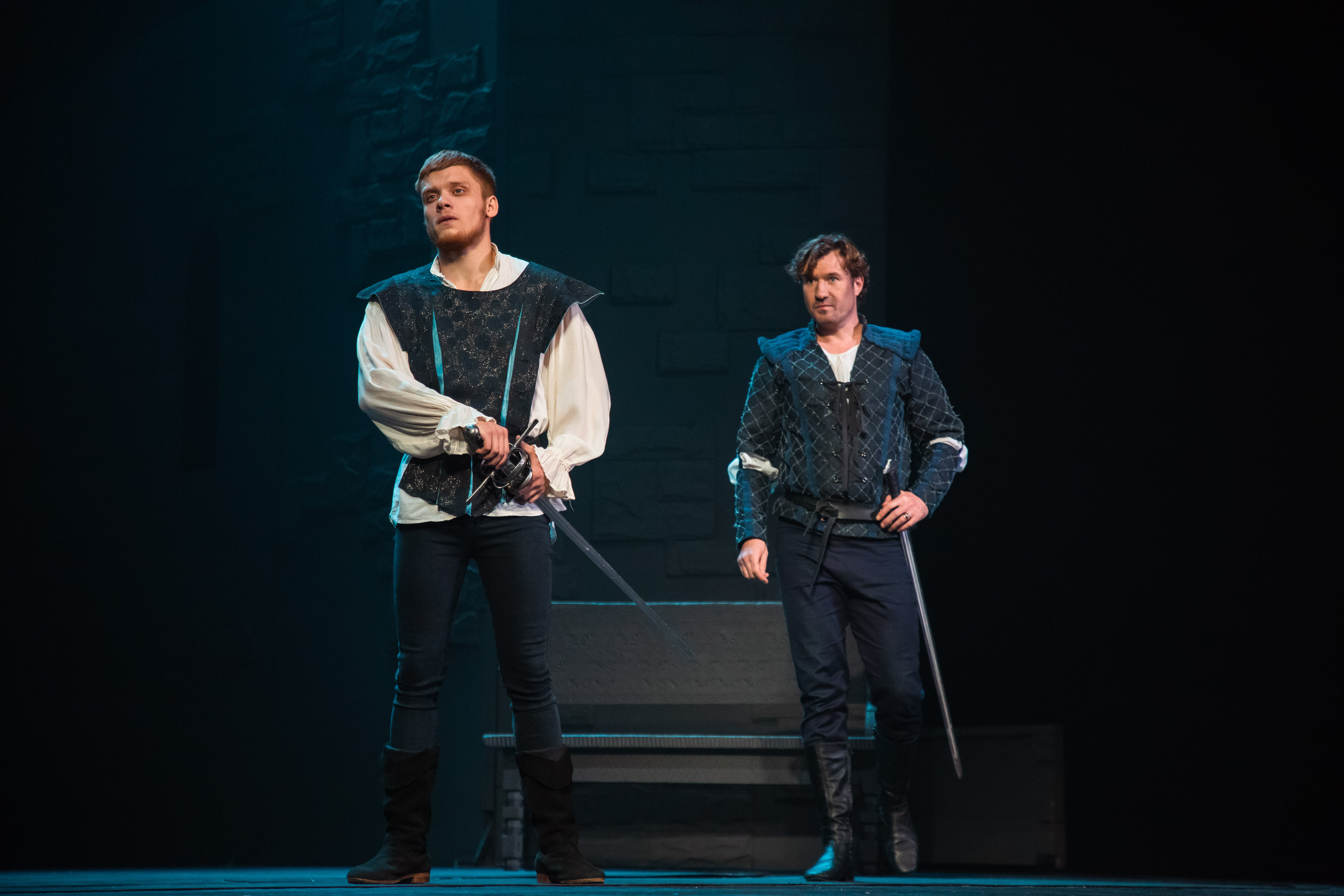 Семь смертей за три часа: В Твери представили неожиданную трактовку пьесы "Ромео и Джульетта"