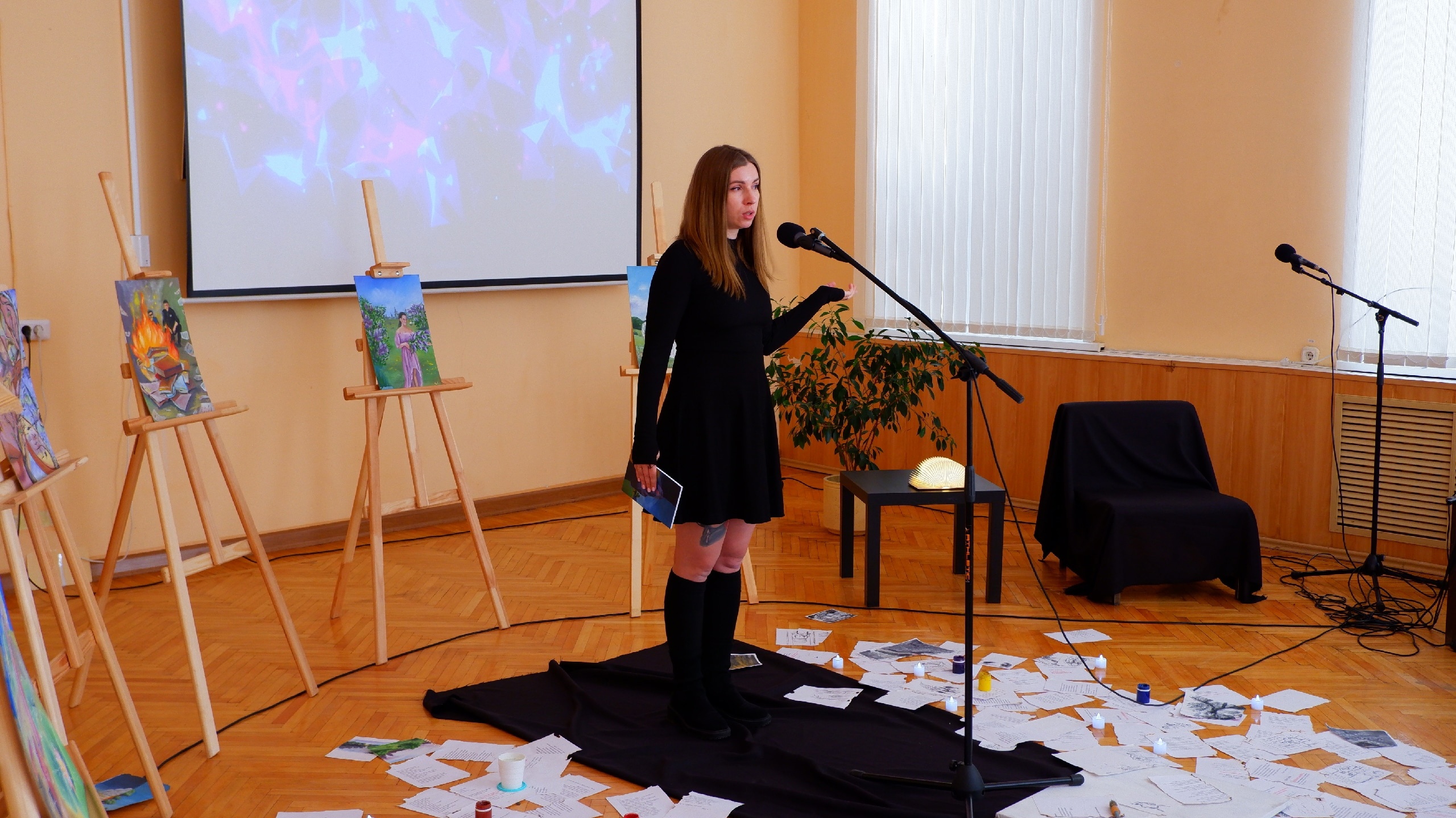 В тверской Горьковке презентовали поэтический сборник "Герои антиутопий"