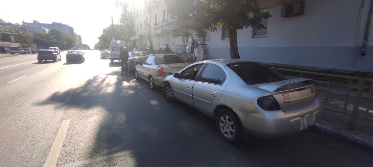 Трое детей пострадали в аварии на Волоколамском проспекте в Твери Трое детей пострадали в аварии на Волоколамском проспекте в Твери