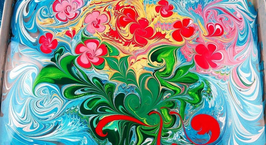 Юных жителей Твери научат рисовать на воде в технике эбру Юных жителей Твери научат рисовать на воде в технике эбру