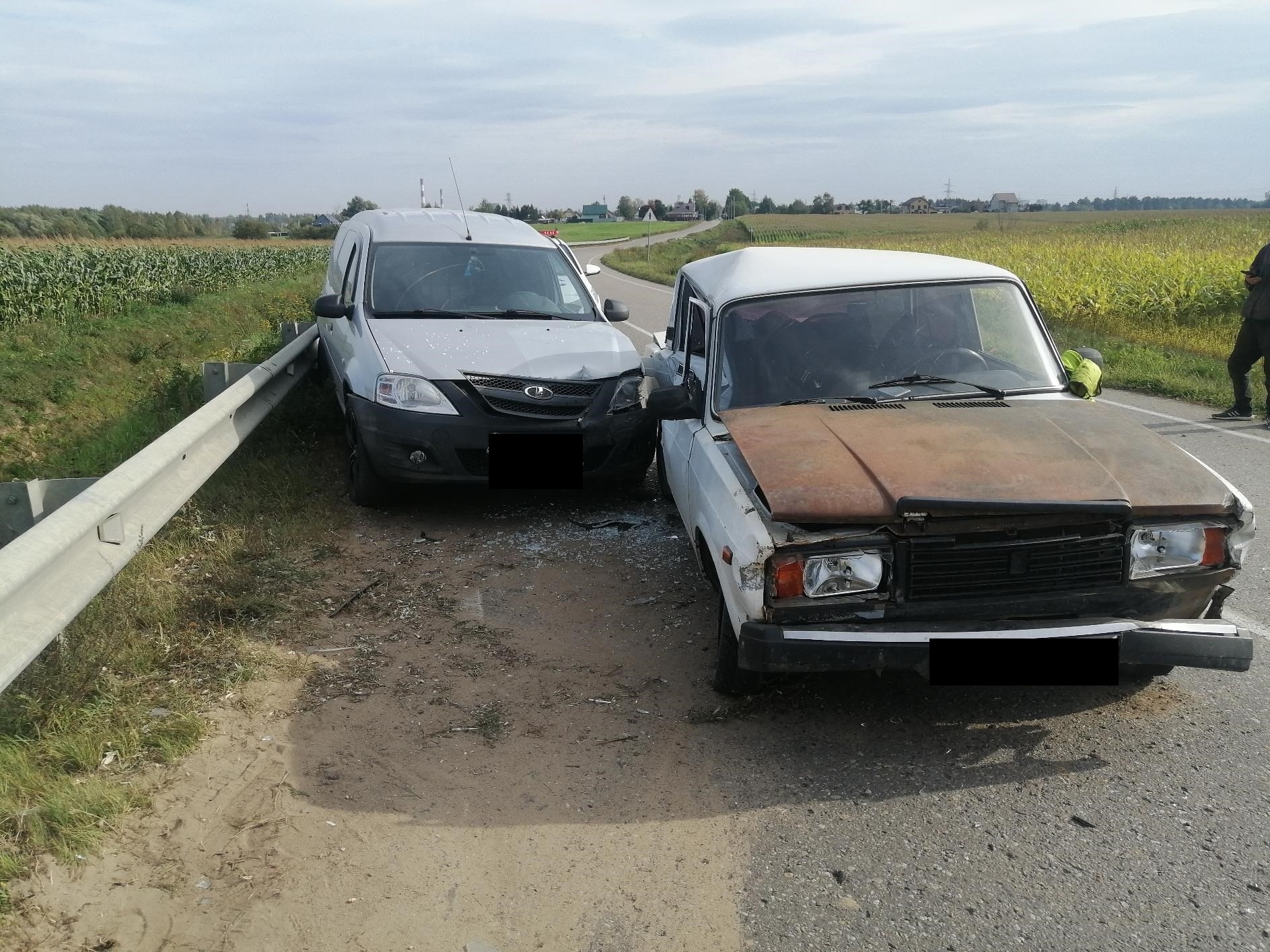 В ДТП в Калининском районе пострадал водитель отечественной легковушки В ДТП в Калининском районе пострадал водитель отечественной легковушки