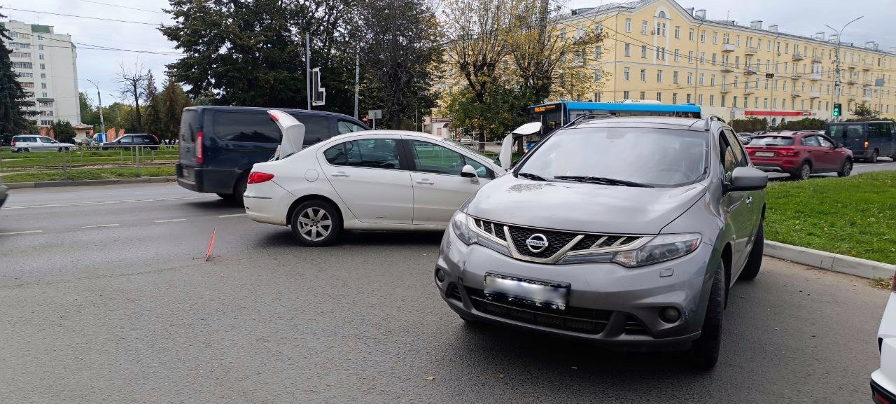 В Твери в ДТП пострадала 61-летняя женщина В Твери в ДТП пострадала 61-летняя женщина
