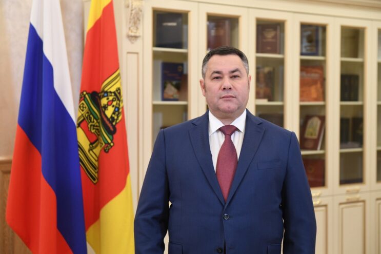 Игорь Руденя поздравил учителей и преподавателей с профессиональным праздником