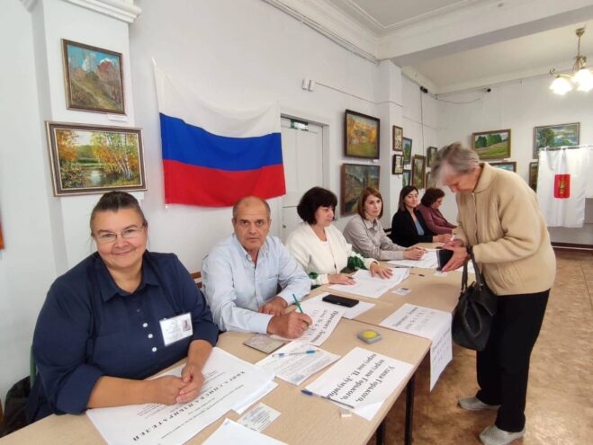 В Тверской области жители нескольких муниципалитетов выбирают депутатов