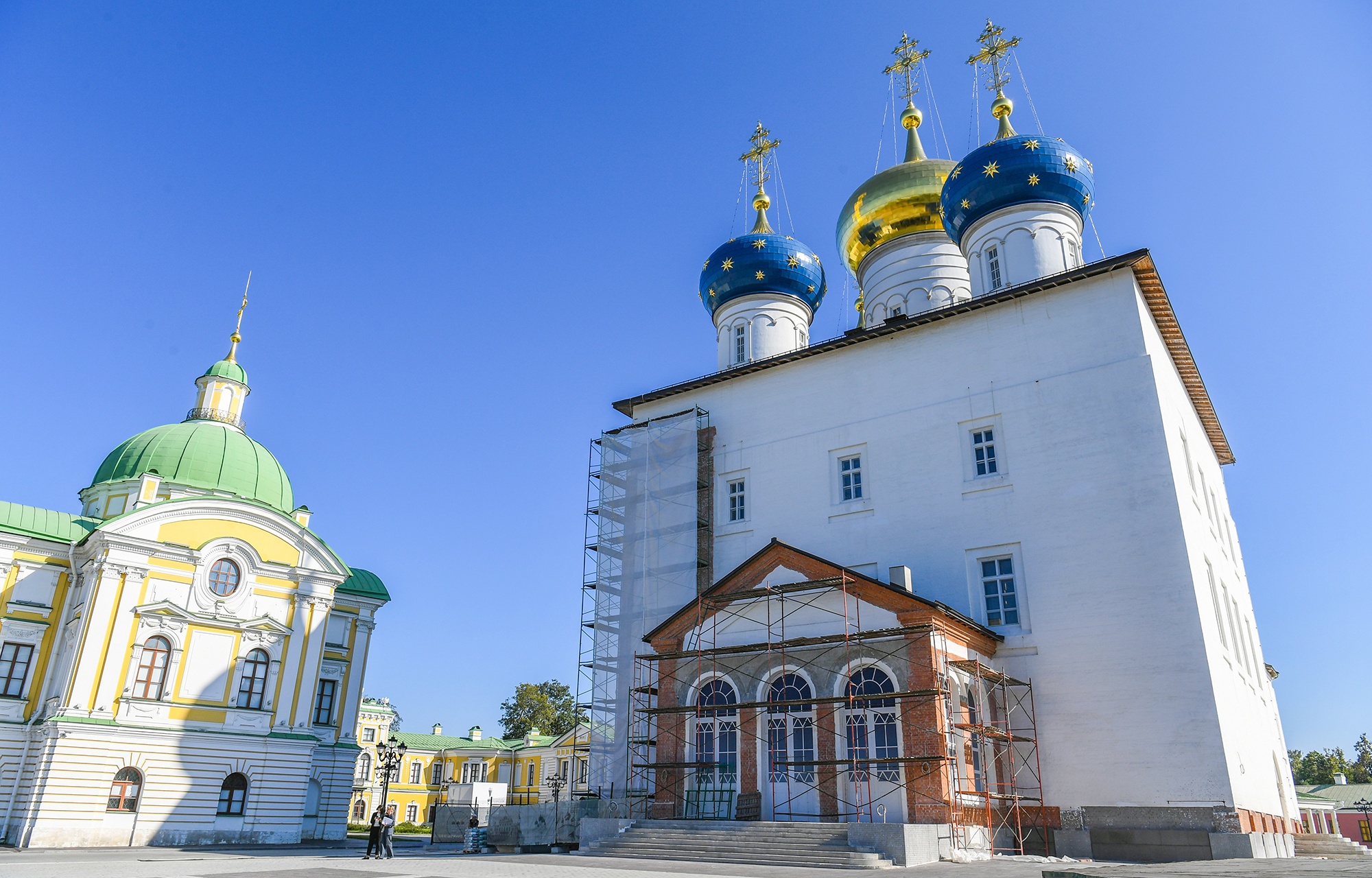 Игорь Руденя проводит инспекционную поездку по объектам строительства в городе Твери Игорь Руденя проводит инспекционную поездку по объектам строительства в городе Твери