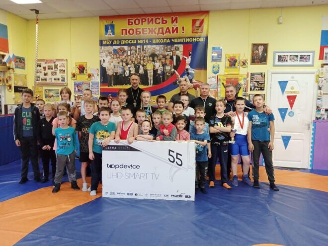 В селе Городня Конаковского округа борцы открыли новый спортивный сезон