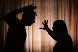 Два жителя Твери забили собутыльника палками