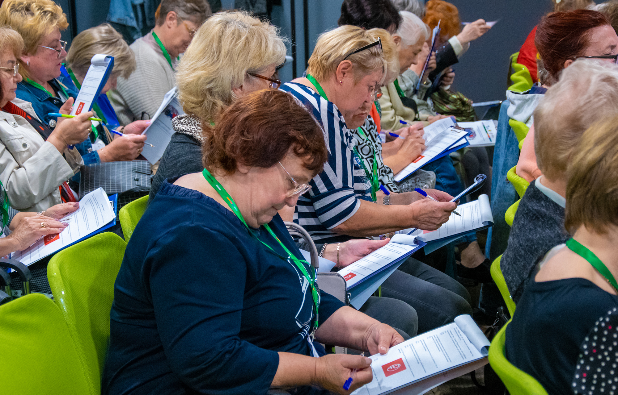 Жительницы Торжокского района и Краснохолмского округа представят регион на Всероссийском чемпионате по финансовой грамотности