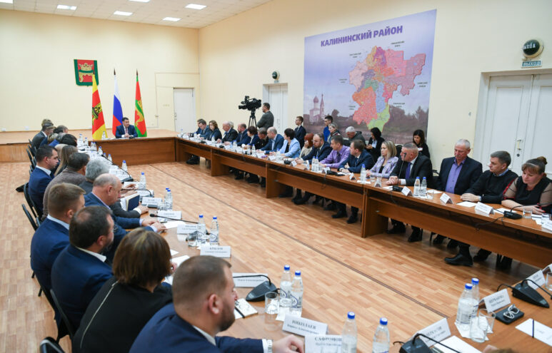 Игорь Руденя провел рабочую встречу с главами и активом сельских поселений