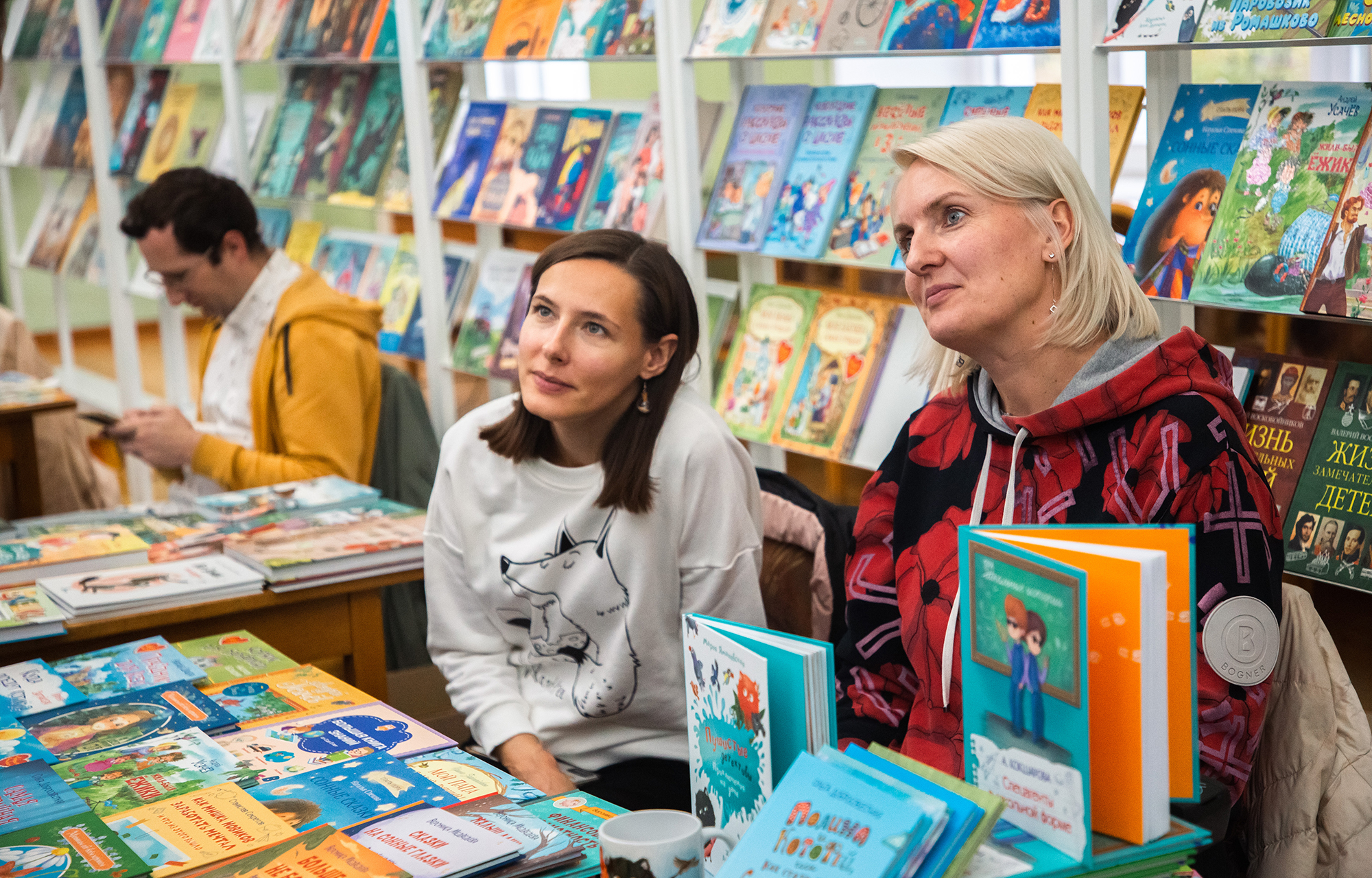 В Твери начал работу Межрегиональный книжный фестиваль «Тверской переплёт» В Твери начал работу Межрегиональный книжный фестиваль «Тверской переплёт»