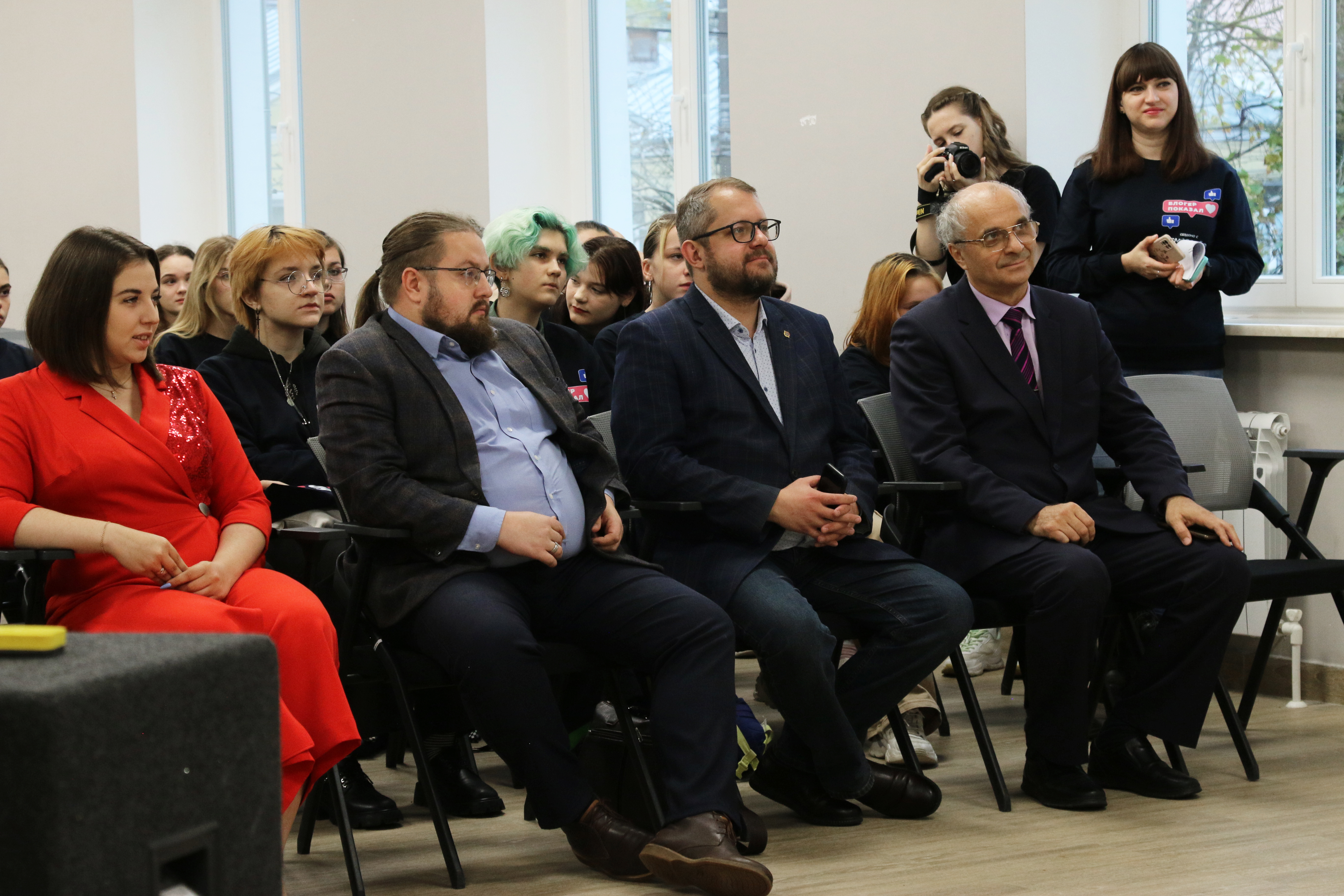 В Твери начала работу первая муниципальная школа блогеров