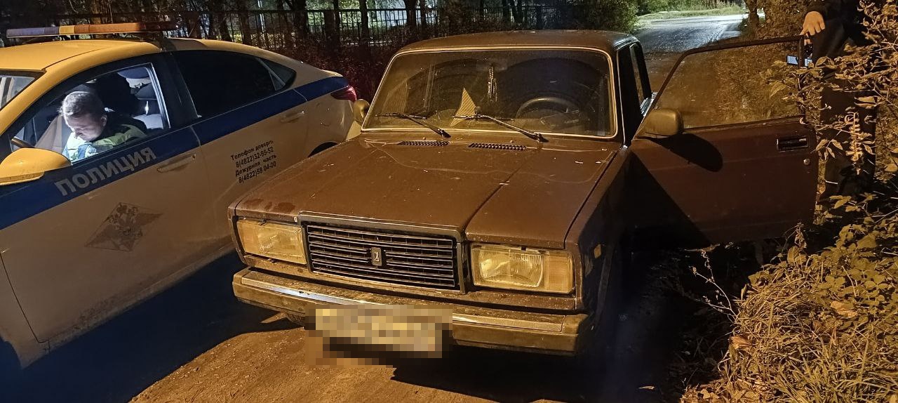 В Твери сотрудники ГИБДД штрафуют водителей за тонировку на стеклах автомобилей