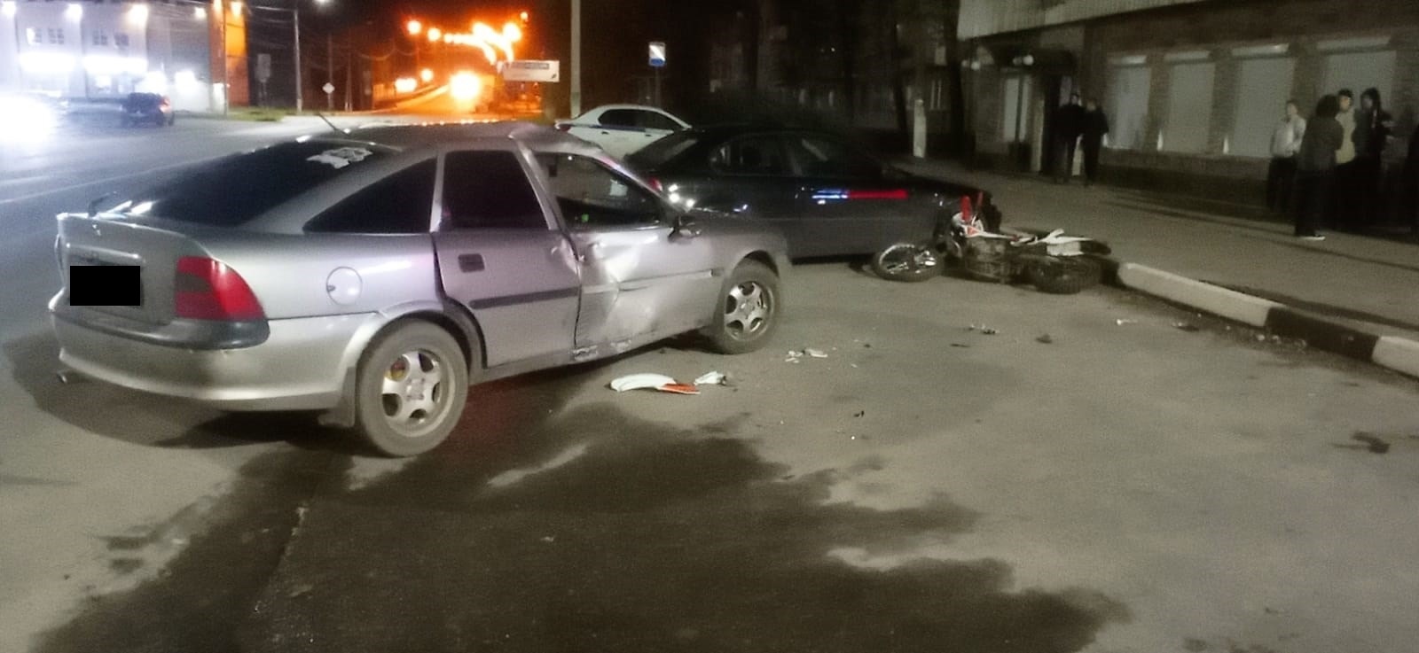 В Торжке в ДТП пострадал несовершеннолетний водитель мотоцикла В Торжке в ДТП пострадал несовершеннолетний водитель мотоцикла