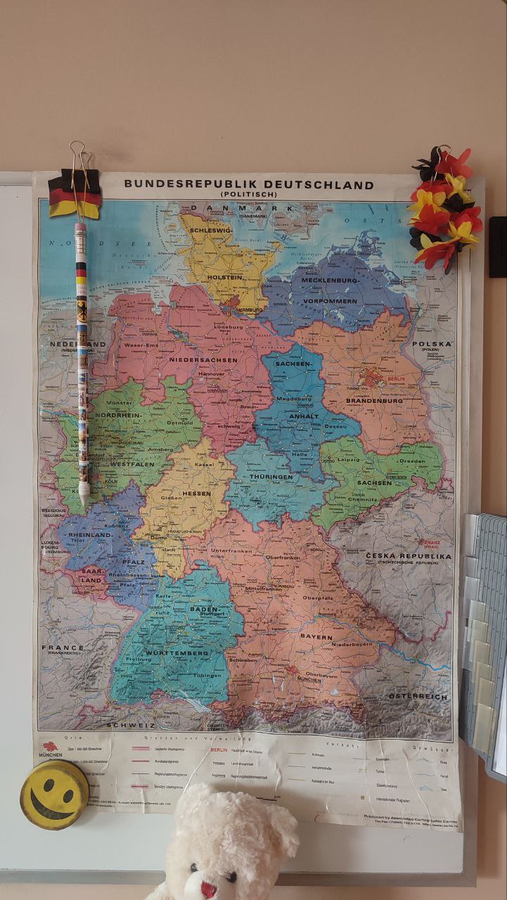 Необычный немецкий: Педагог Алла Егорова о работе в родной школе и уникальном помощнике Необычный немецкий: Педагог Алла Егорова о работе в родной школе и уникальном помощнике