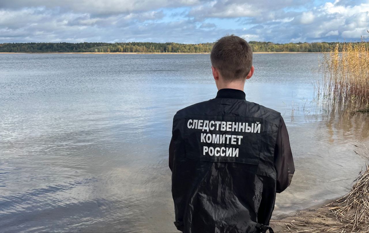 Появились подробности трагедии на озере Селигер - утонул пожилой рыбак В Тверской области в реке обнаружили тело мужчины