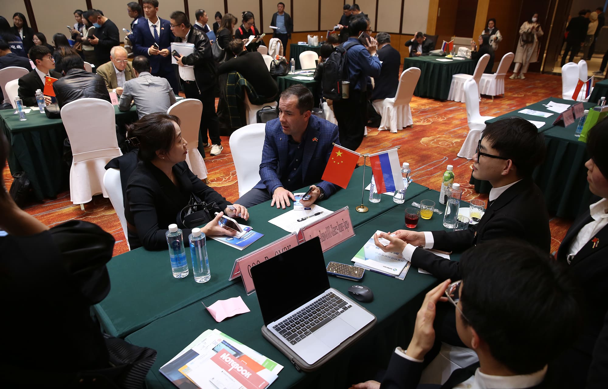 Компании Тверской области проводят встречи и переговоры в Китайской Народной Республике