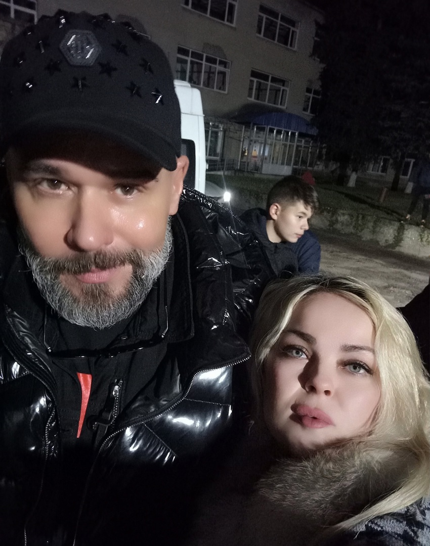 Актер Максим Аверин сыграл в Твери свой моноспектакль