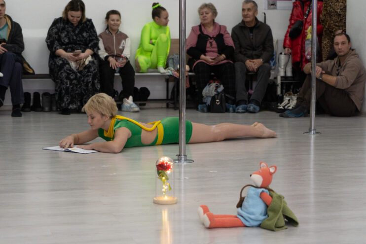 Нет слову шест: в Твери прошли спортивные соревнования по пилону и воздушной гимнастике