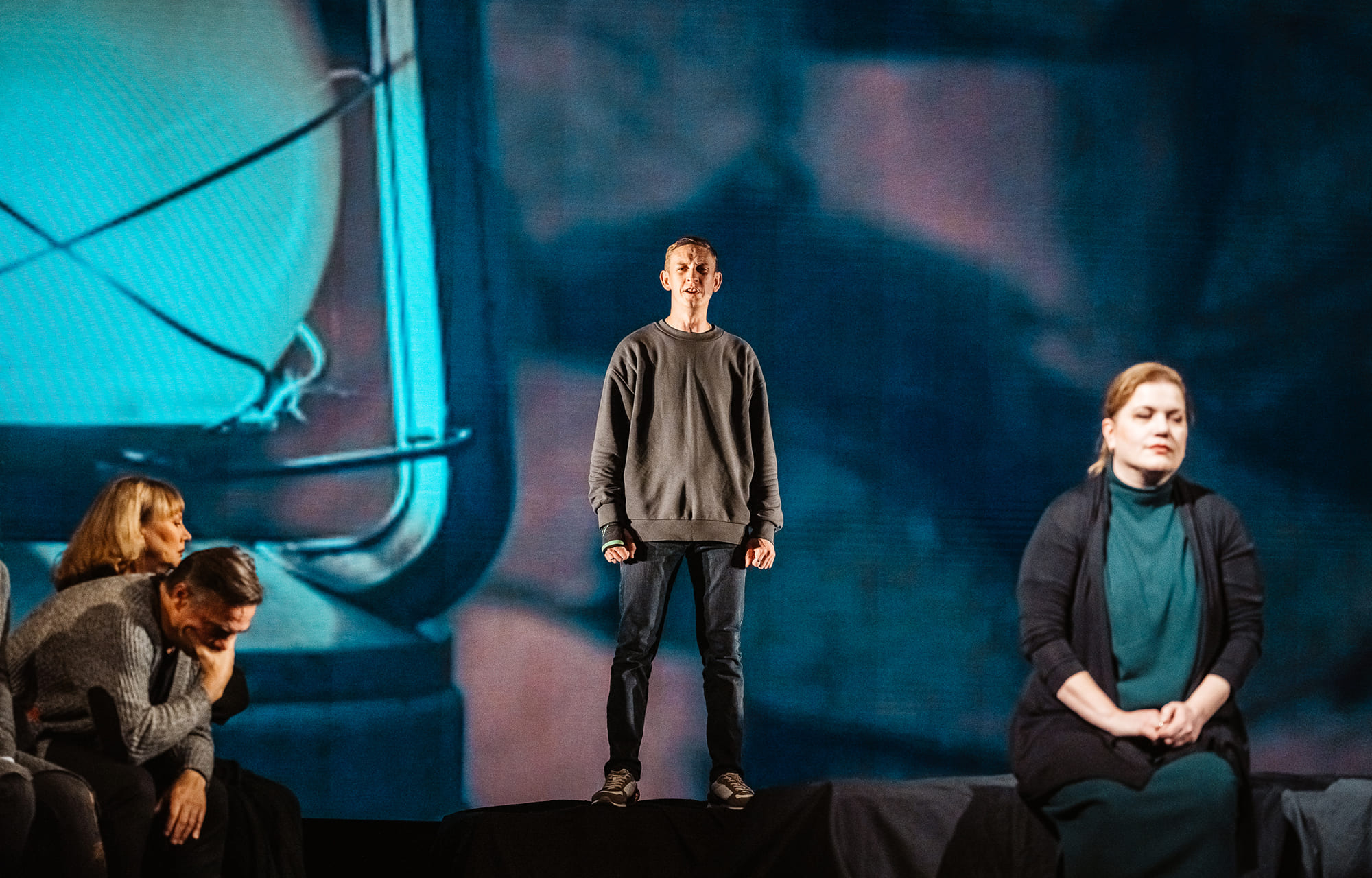 В Твери прошёл показ спектакля Донецкого музыкально-драматического театра «Я Zнаю праVду!»