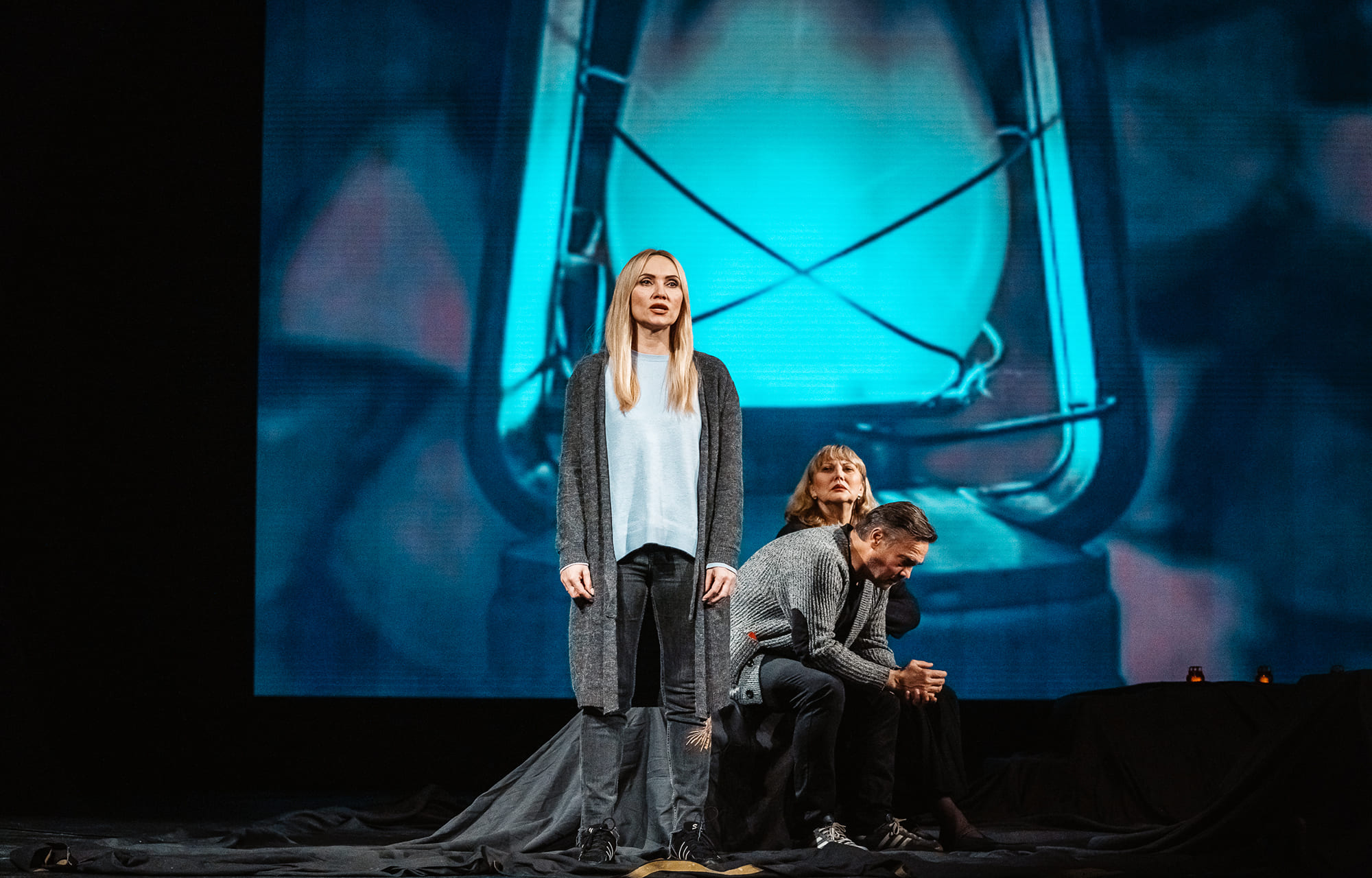 В Твери прошёл показ спектакля Донецкого музыкально-драматического театра «Я Zнаю праVду!»