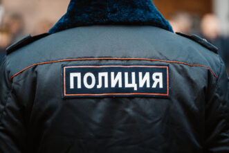 В Калязине задержали похитительниц элитного алкоголя Рецидивист украл товар в тверском торговом центре