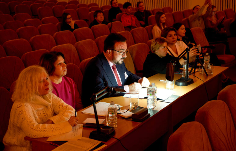 В Твери проходит вокальный конкурс «Мост в будущее» В Твери проходит вокальный конкурс «Мост в будущее»