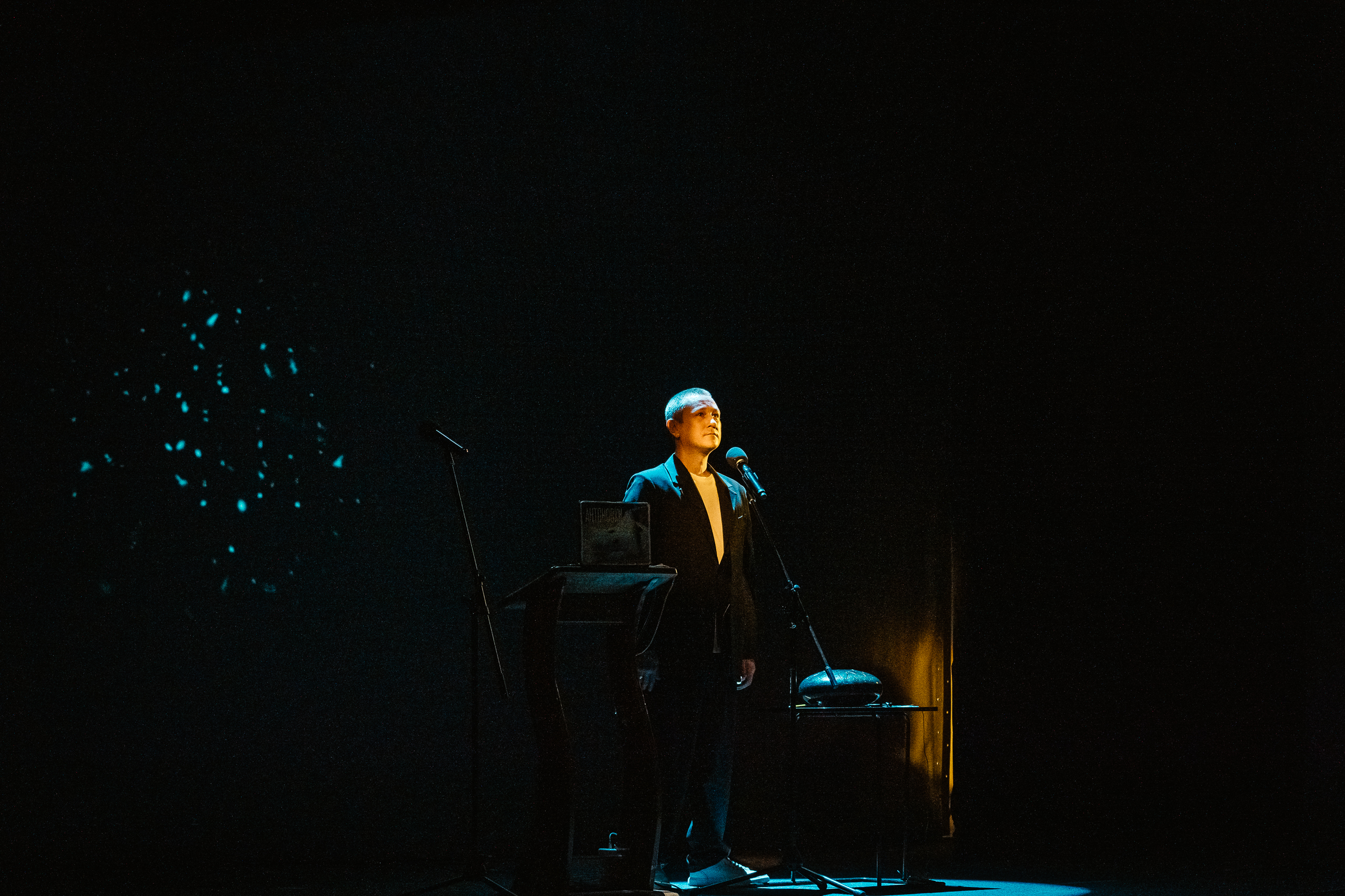 Живой диалог: В Тверском театре кукол прошла встреча с актером Антоном Шагиным