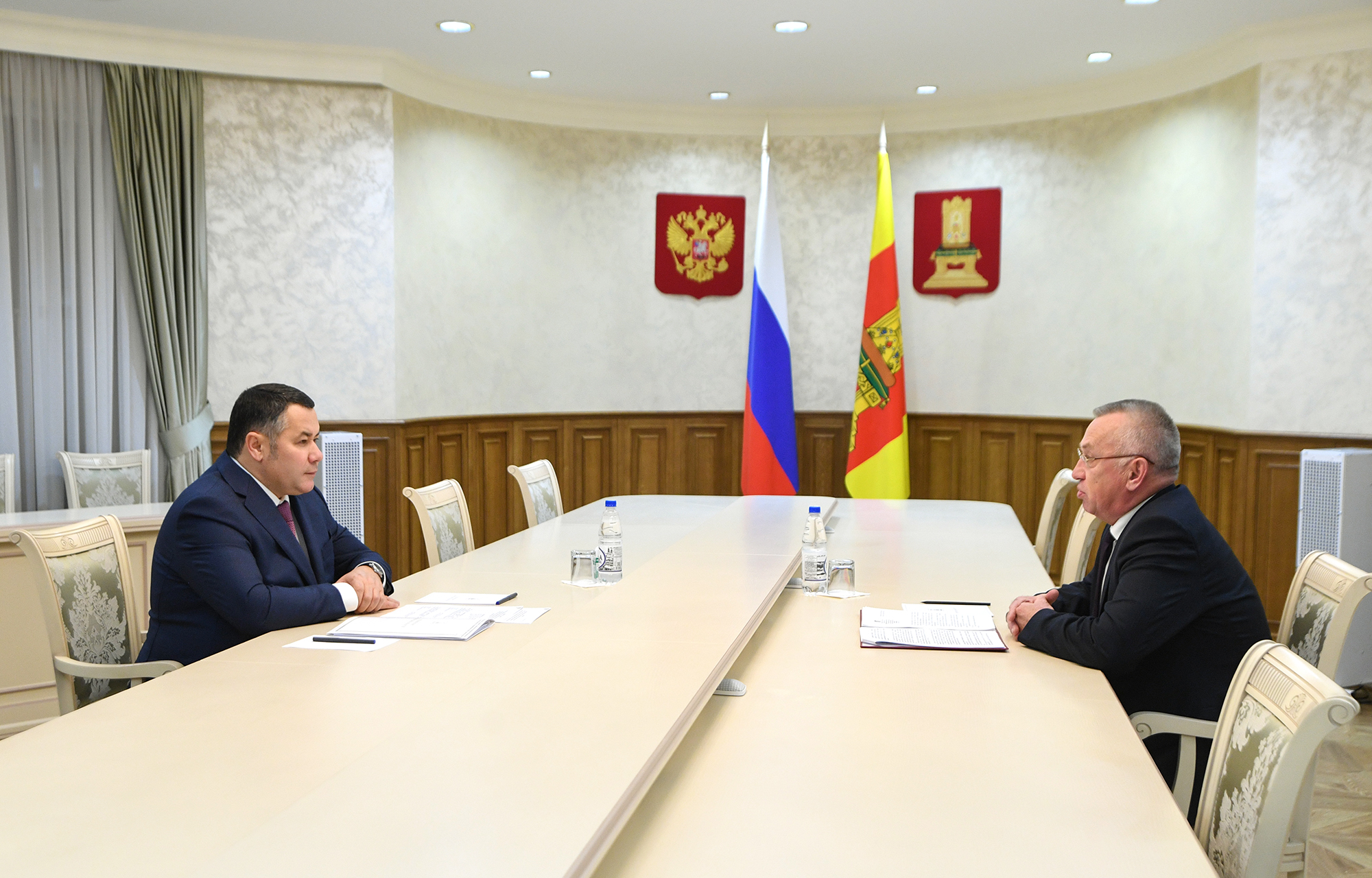 Игорь Руденя провел встречу с главой Пеновского муниципального округа Владимиром Морозовым
