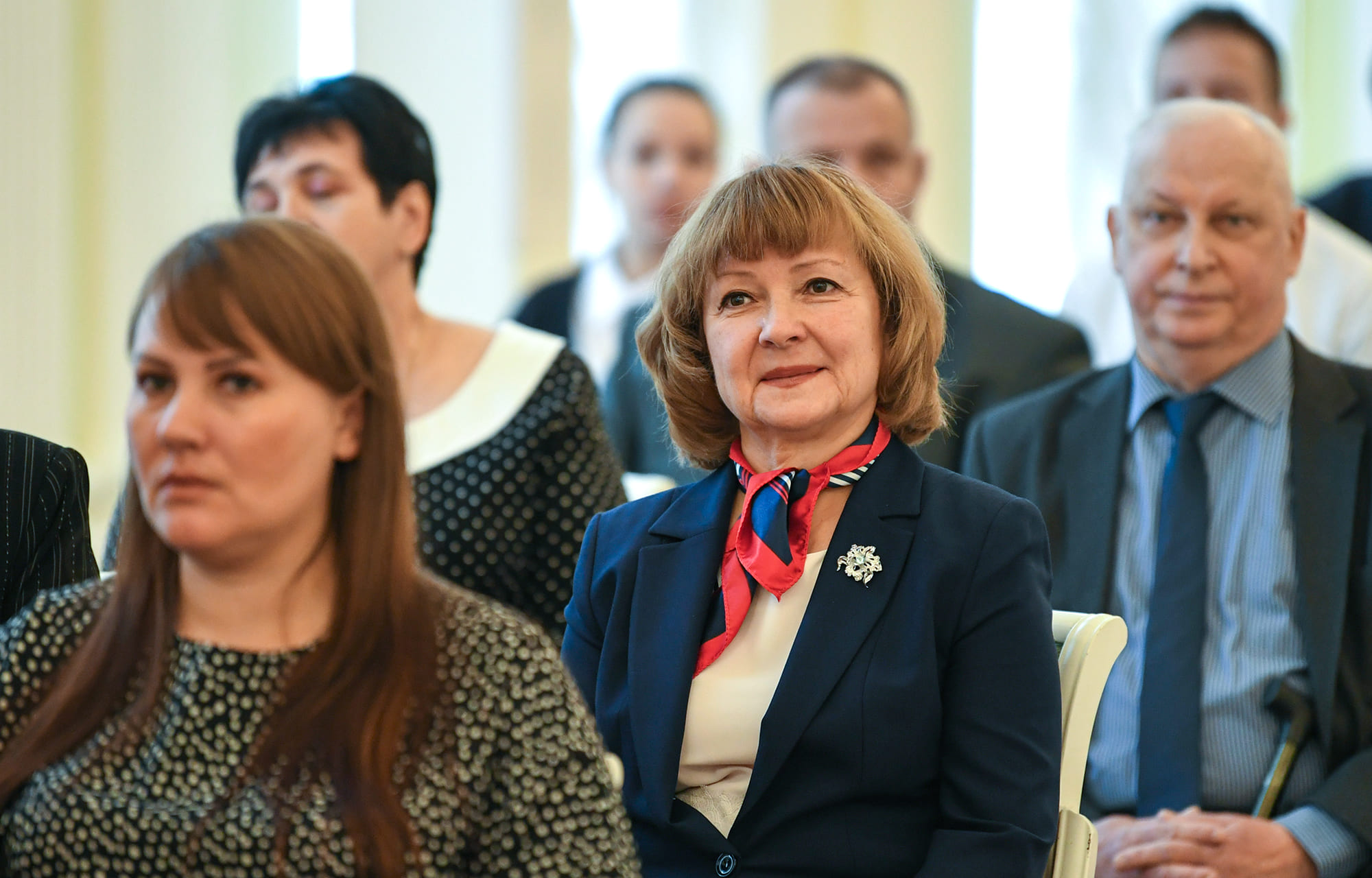 В преддверии Дня народного единства жителям Верхневолжья вручили государственные и региональные награды