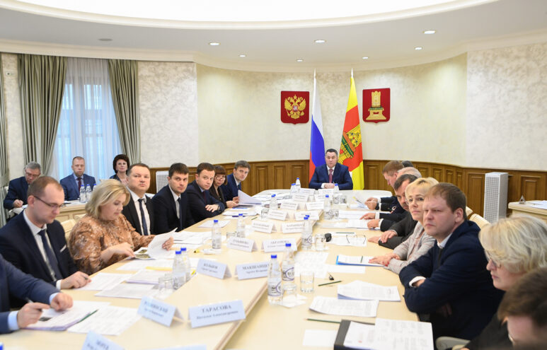 В Твери прошло заседание Межведомственной комиссии по земельным отношениям В Твери прошло заседание Межведомственной комиссии по земельным отношениям