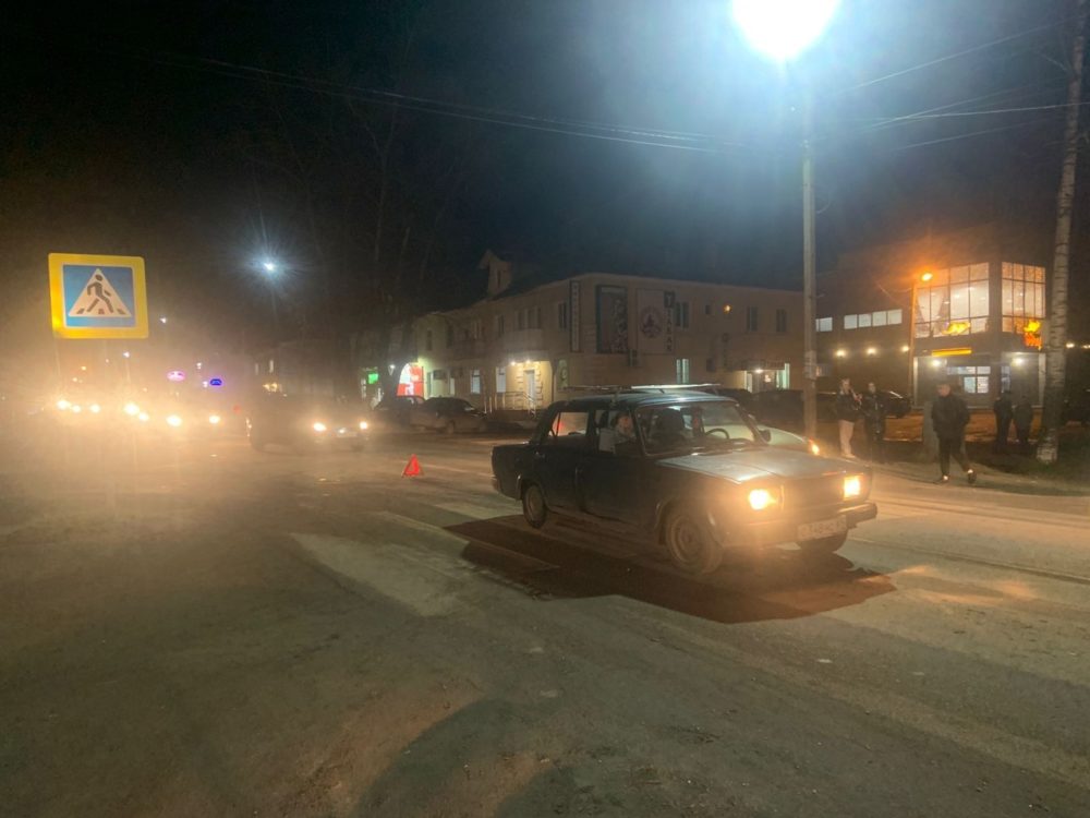 В Ржеве водитель ВАЗа сбил на дороге несовершеннолетнего ребенка В Ржеве водитель ВАЗа сбил на дороге несовершеннолетнего ребенка