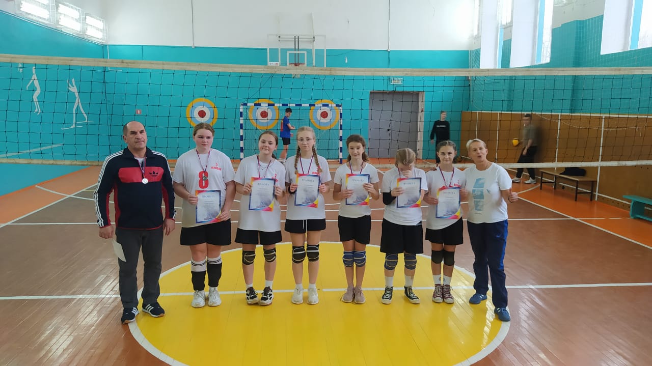 Нелидовские волейболистки привезли серебро из Зубцова Нелидовские волейболистки привезли серебро из Зубцова
