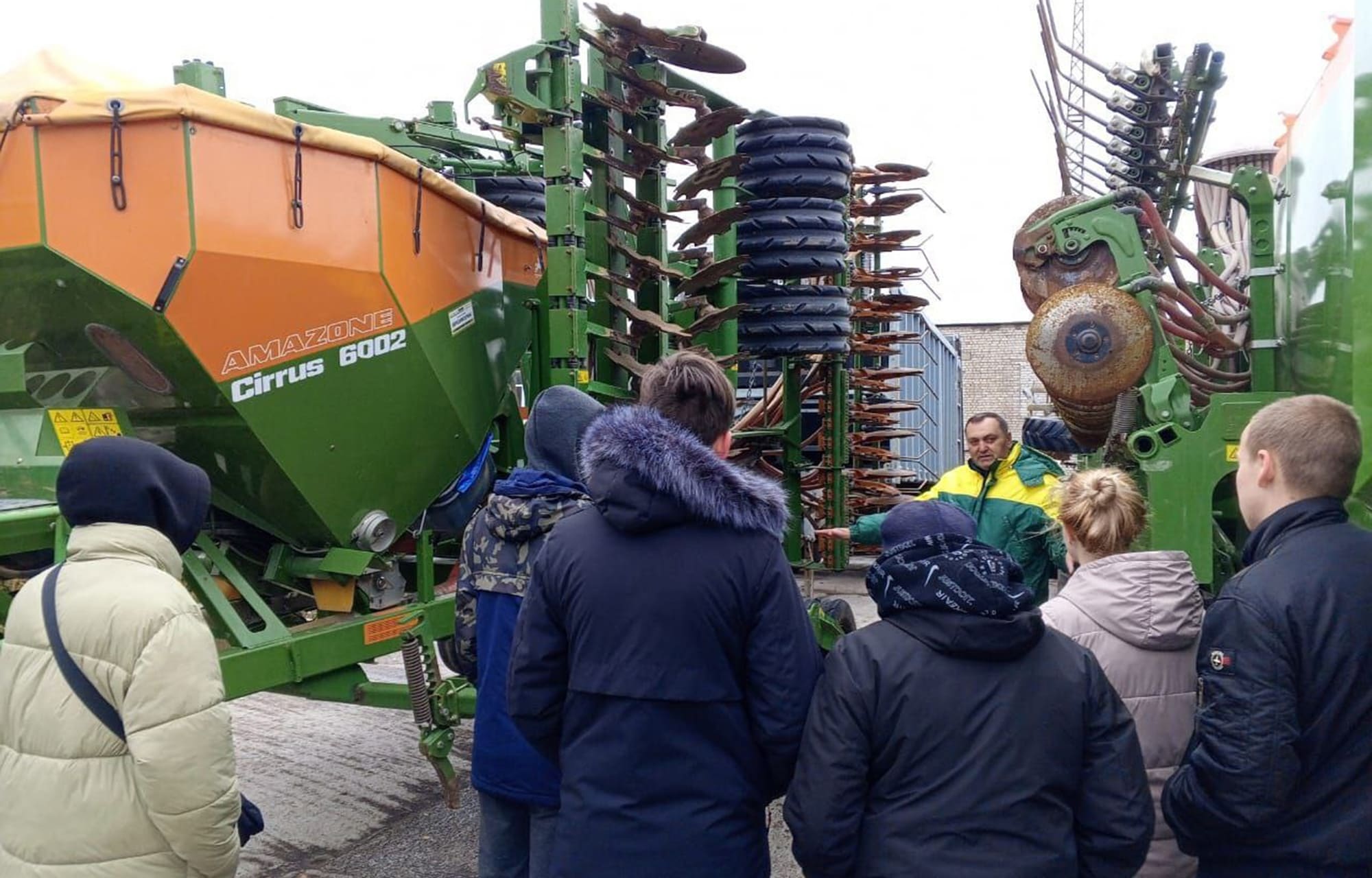 Школьники Тверской области стали участниками Единого дня открытых дверей Школьники Тверской области стали участниками Единого дня открытых дверей