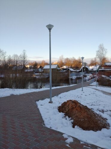 В Андреаполе Тверской области запасаются песком на зиму В Андреаполе Тверской области запасаются песком на зиму