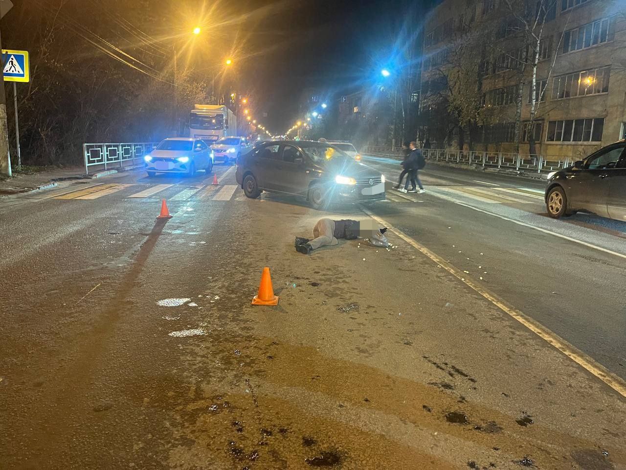 В Твери 19-летний водитель сбил женщину на пешеходном переходе В Твери 19-летний водитель сбил женщину на пешеходном переходе