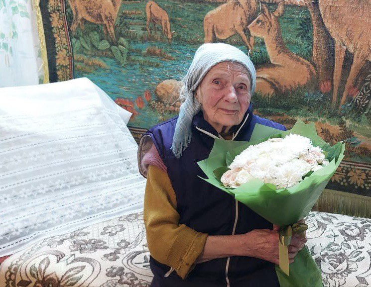 100 лет исполнилось труженице тыла из Осташкова Евгении Трубицыной 100 лет исполнилось труженице тыла из Осташкова Евгении Трубицыной