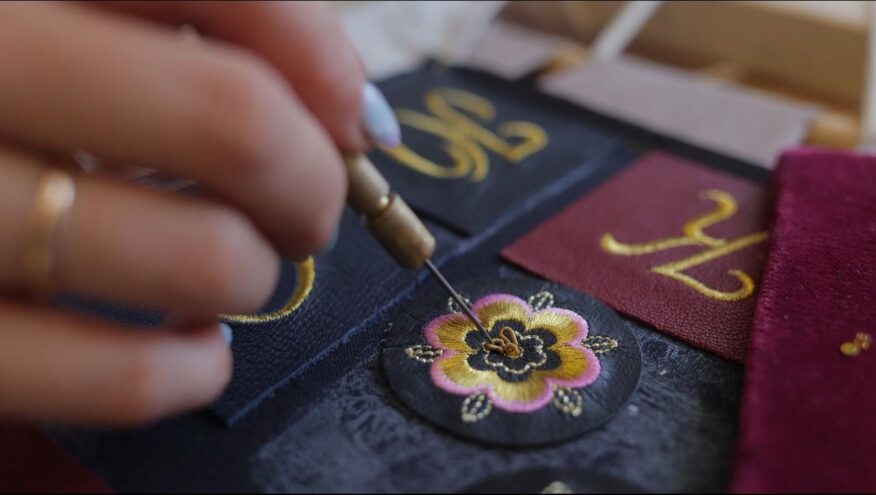 Предприятие «Торжокские золотошвеи» проведет мастер-класс на Международной выставке-форуме «Россия» Предприятие «Торжокские золотошвеи» проведет мастер-класс на Международной выставке-форуме «Россия»