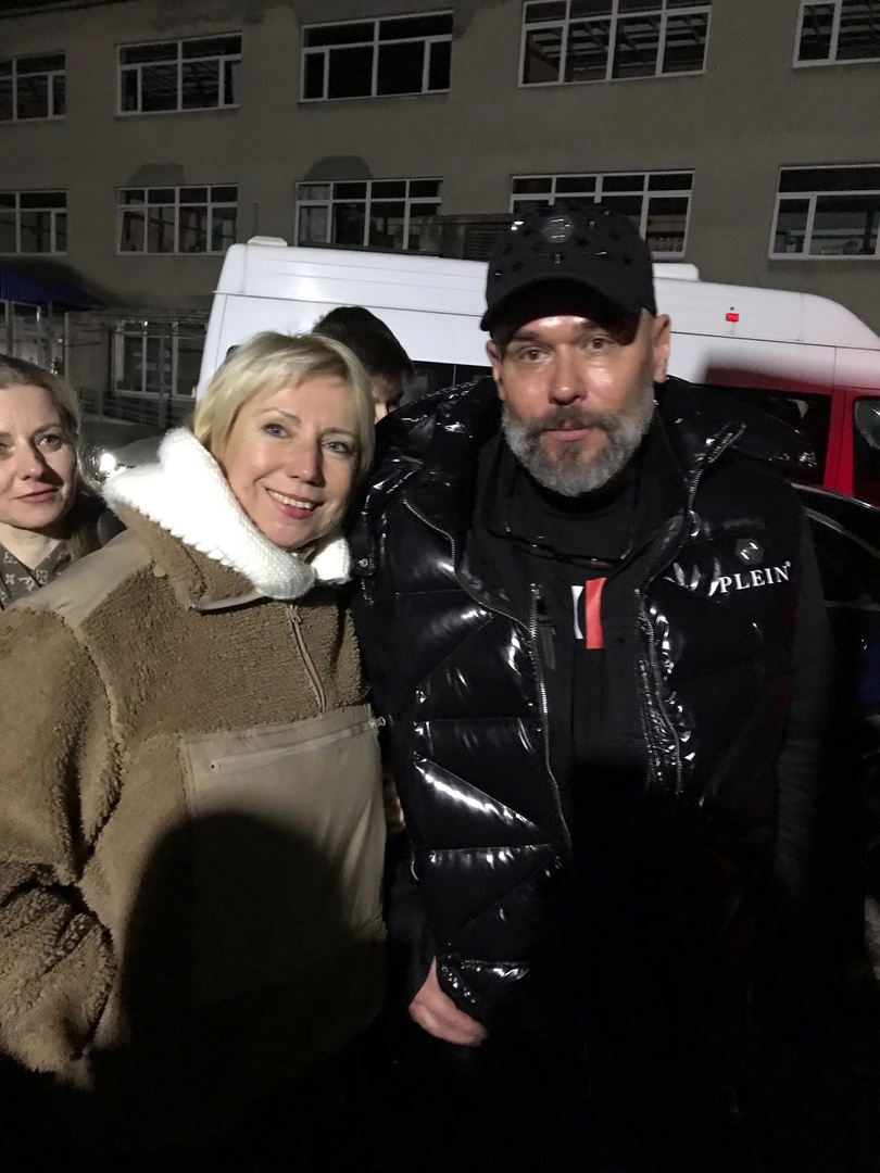 Актер Максим Аверин сыграл в Твери свой моноспектакль