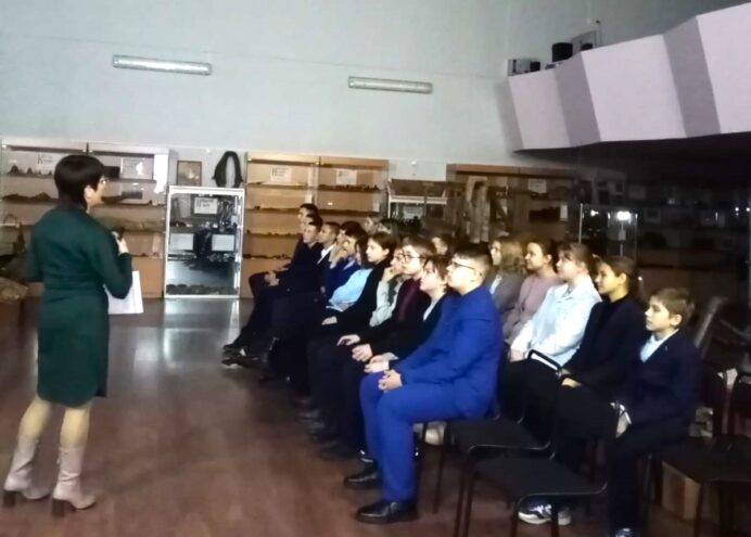 В Западной Двине провели мероприятие "Святое дело - Родине служить" ко Дню призывника В Западной Двине провели мероприятие "Святое дело - Родине служить" ко Дню призывника