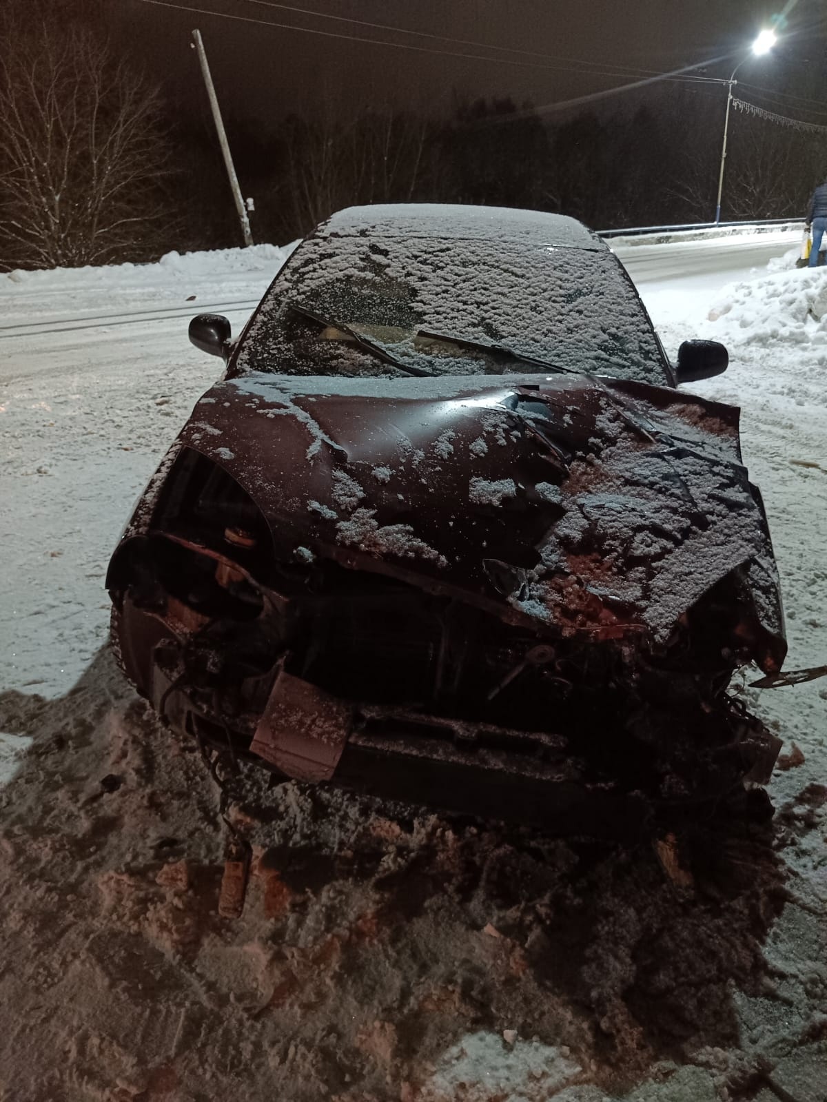 В Западной Двине столкнулись легковушка и большегруз В Западной Двине столкнулись легковушка и большегруз